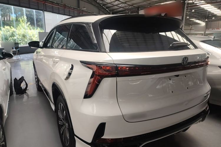 ChangAn CS75 PLUS 2024 — 4