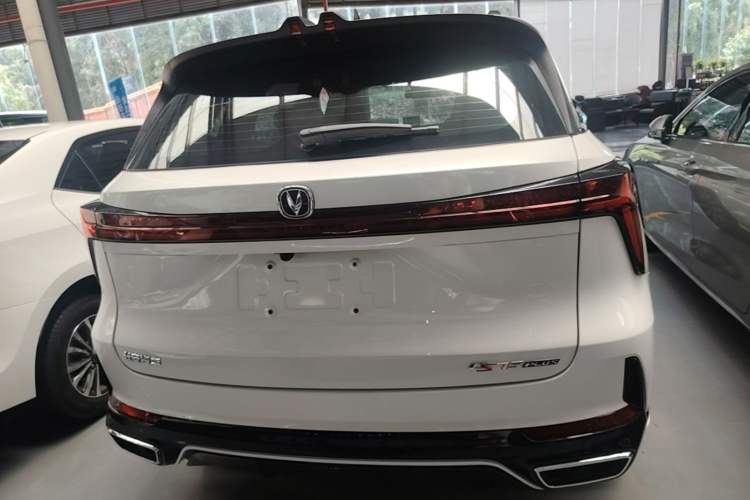 ChangAn CS75 PLUS 2024 — 5