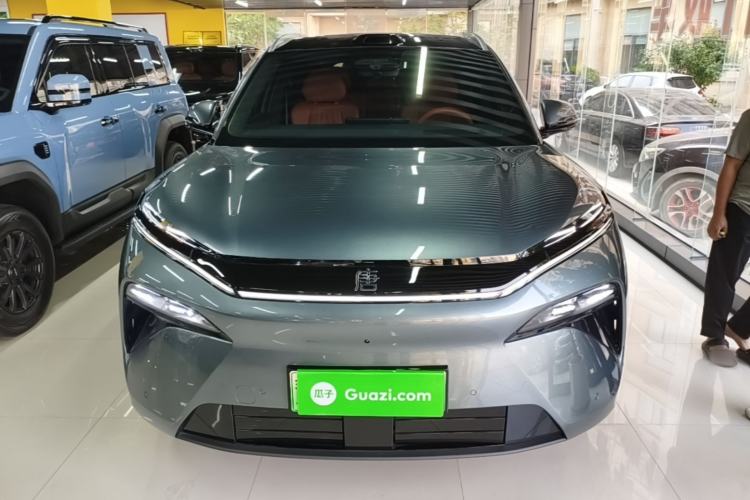 BYD Tang L 2025 — 2