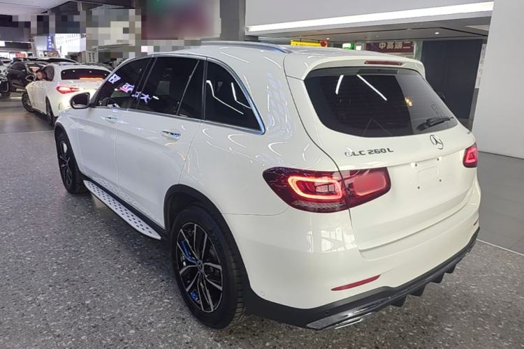 Mercedes-Benz GLC 260 L 2021 — фото 4