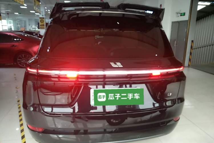 Li Auto L9 2022 — 5