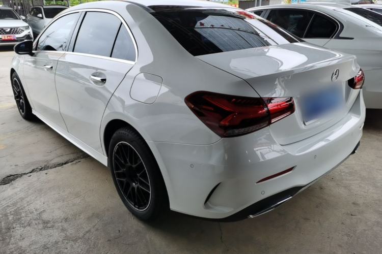 Mercedes-Benz A 200 L 2021 — 4