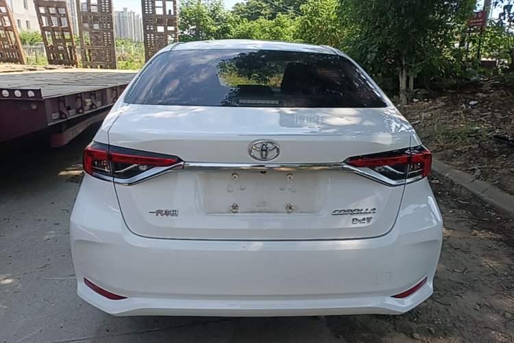 Toyota Corolla 2022 — 5