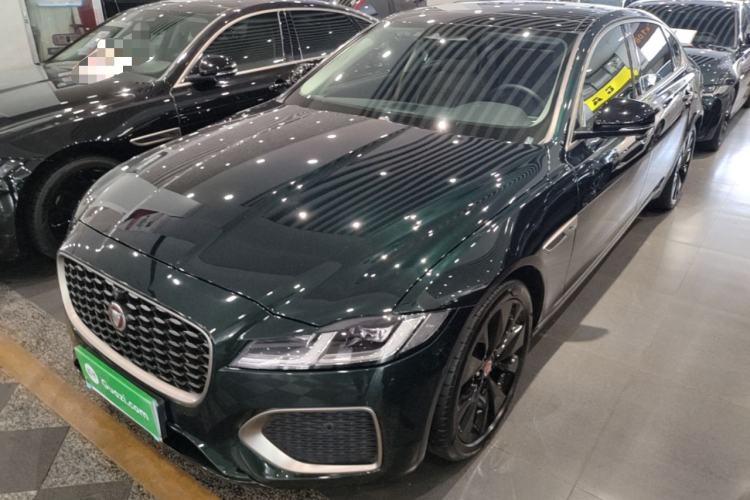 Jaguar XFL 2023 — фото 1