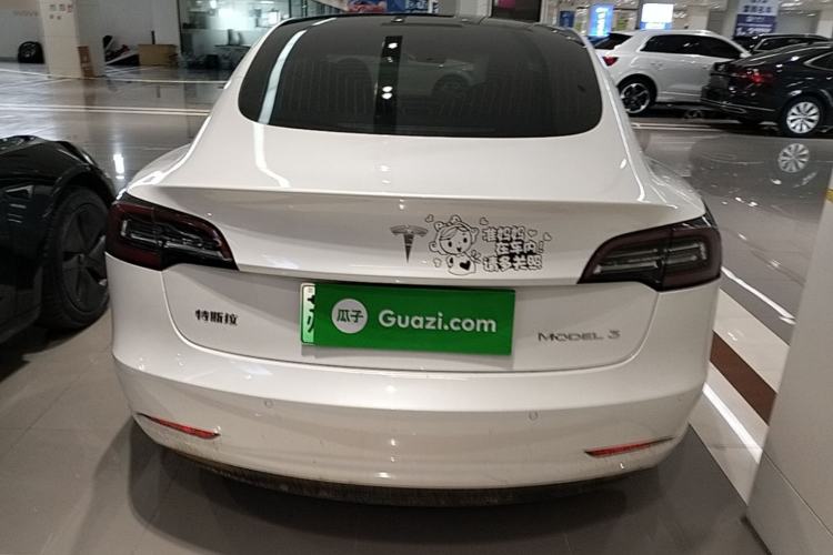 Tesla Model 3 2019 — 5