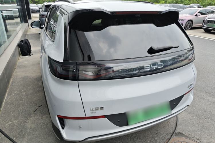 BYD Sealion 05 EV 2025 — 4