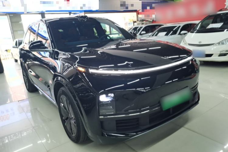 Li Auto L8 2024 — 3