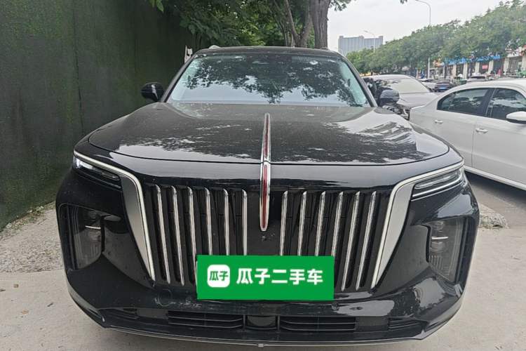 Hongqi E-HS9 2022 — 2