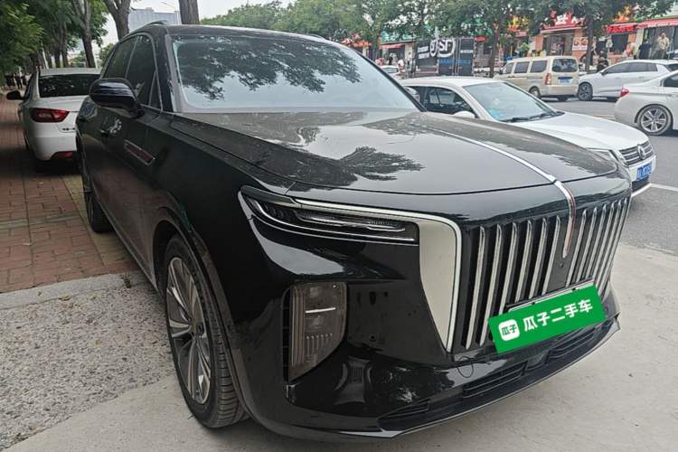 Hongqi E-HS9 2022 — 3