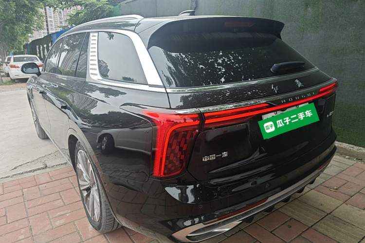 Hongqi E-HS9 2022 — 4