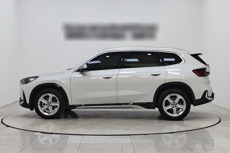 BMW X1 2024 — 2