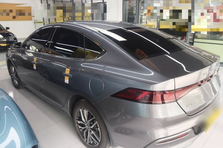 BYD Qin Plus 2023 — фото 4