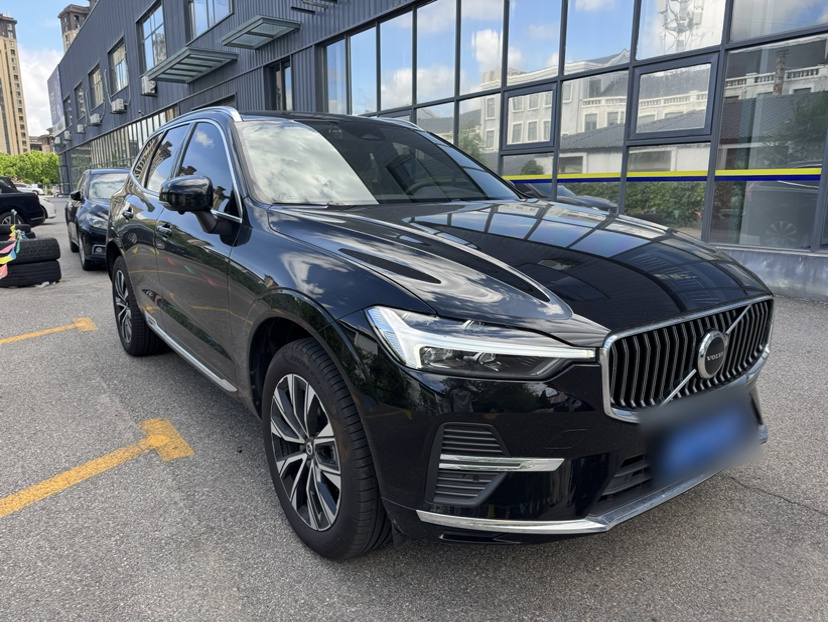 Volvo xc60 2025 — фото 3