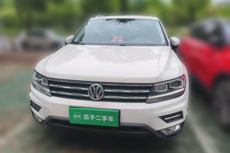 Volkswagen Tiguan L 2020 — 2