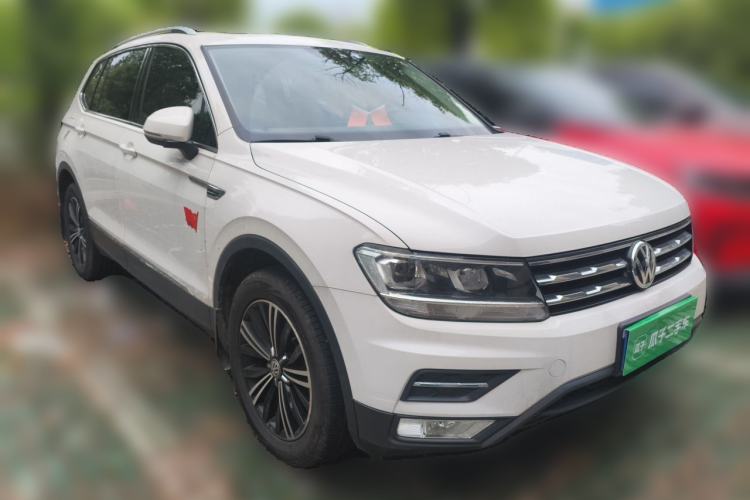 Volkswagen Tiguan L 2020 — 3