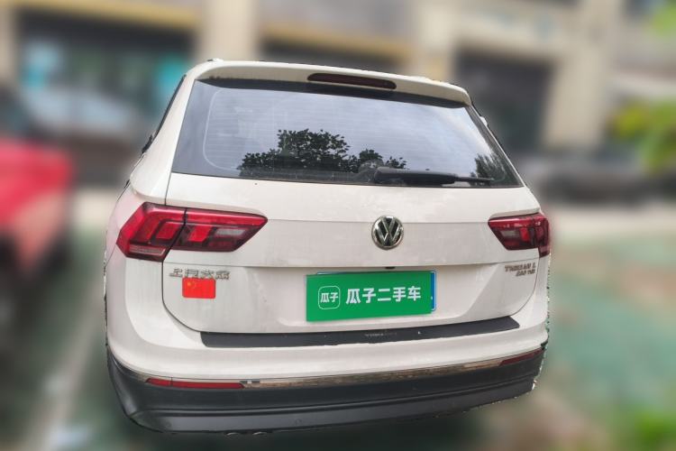Volkswagen Tiguan L 2020 — 5