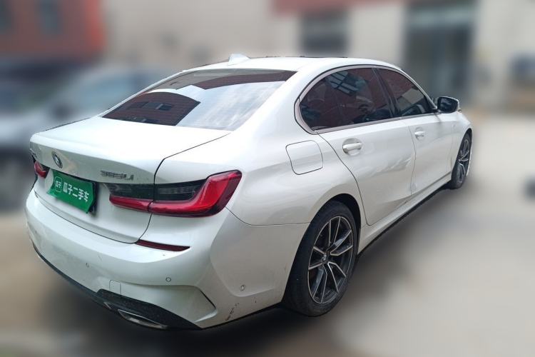 BMW 325Li 2020 — 4