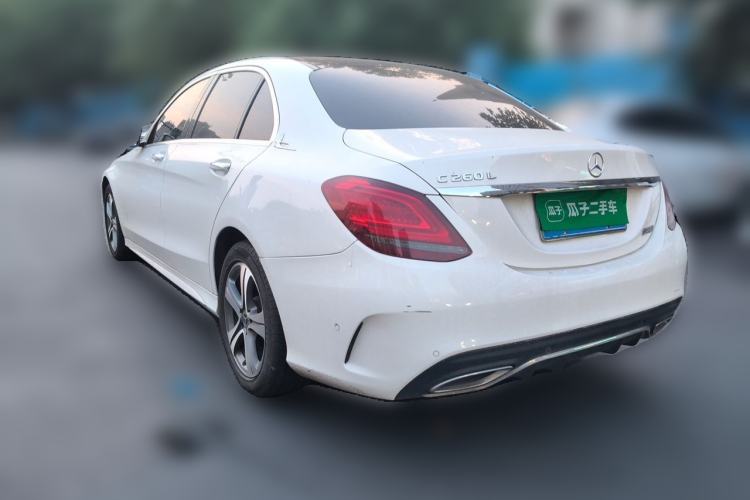 Mercedes-Benz C 260 L 2020 — 4