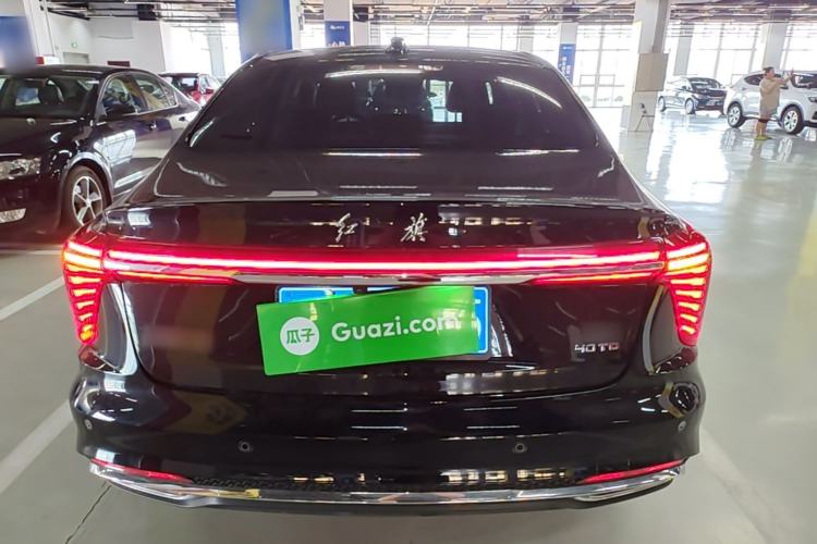 Hongqi H5 2024 — 5