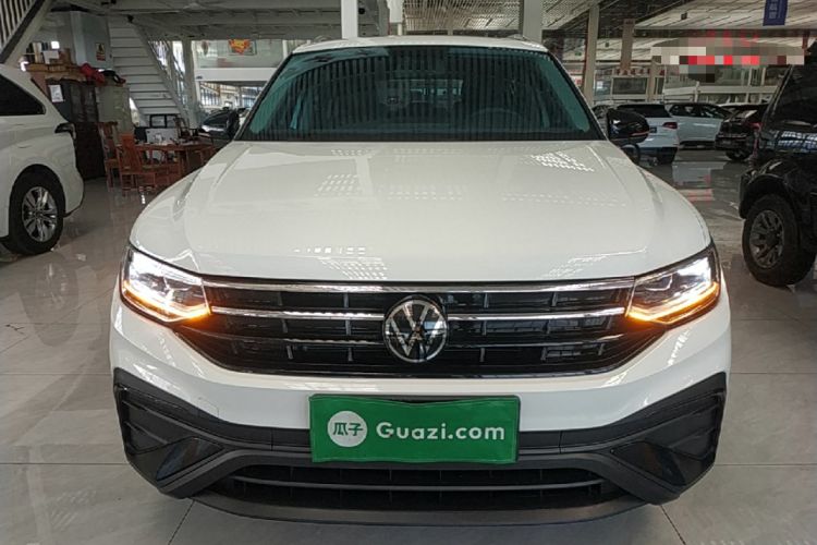 Volkswagen Tiguan L 2025 — 2