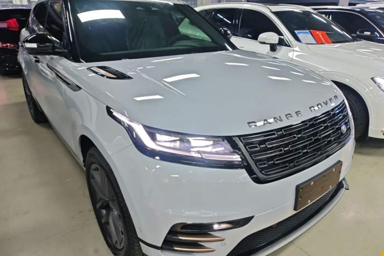 Land Rover Range Rover Velar 2024 — фото 3