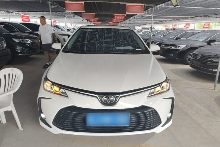 Toyota Corolla 2021 — 2