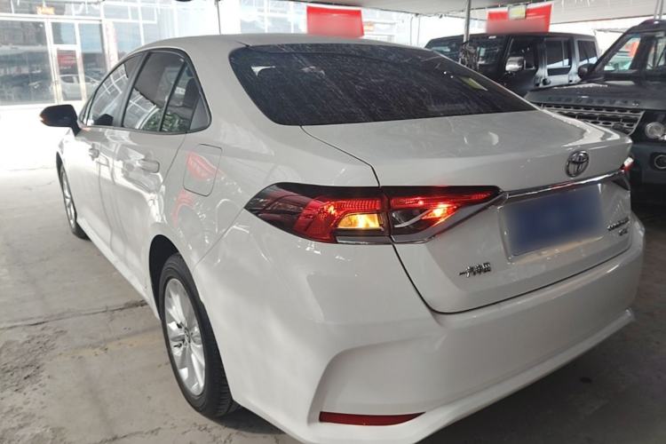 Toyota Corolla 2021 — 4