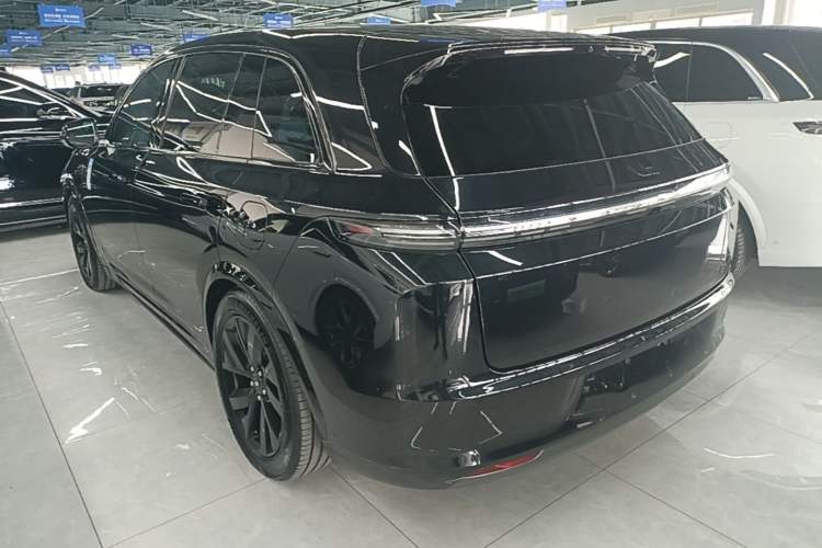 Li Auto L7 2023 — 4