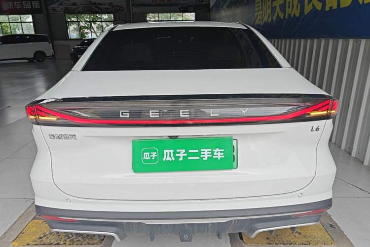 Geely Galaxy L6 2023 — 5