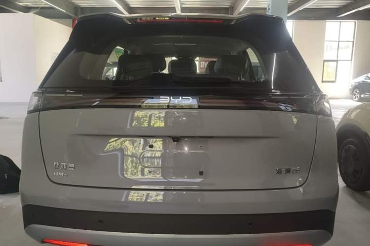 BYD sealion 05 dm i 2026 — фото 5
