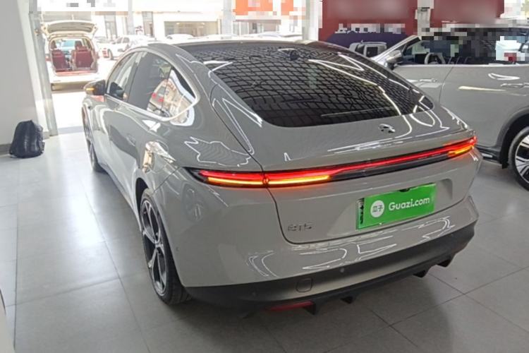 NIO ET5 2022 — 4