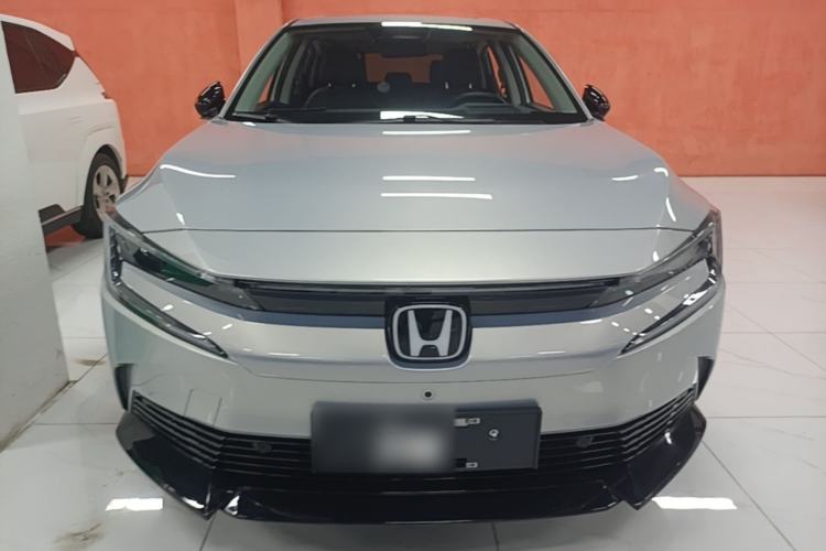 Honda e:NP2 2024 — фото 2