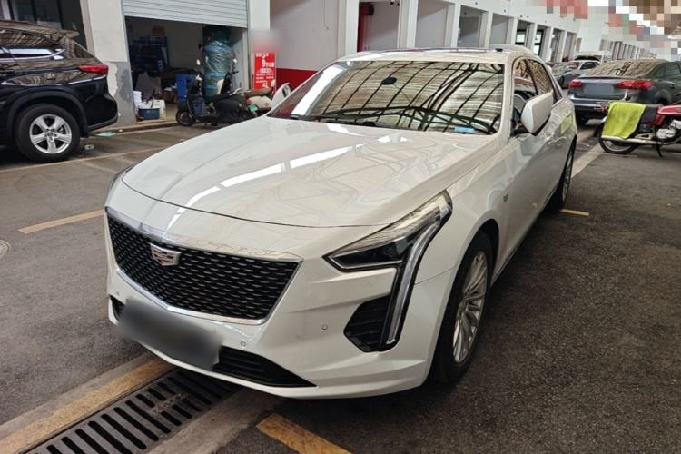 Cadillac ct6 2021 — фото 1