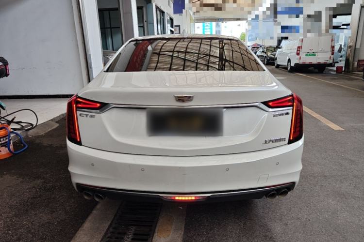 Cadillac ct6 2021 — фото 5