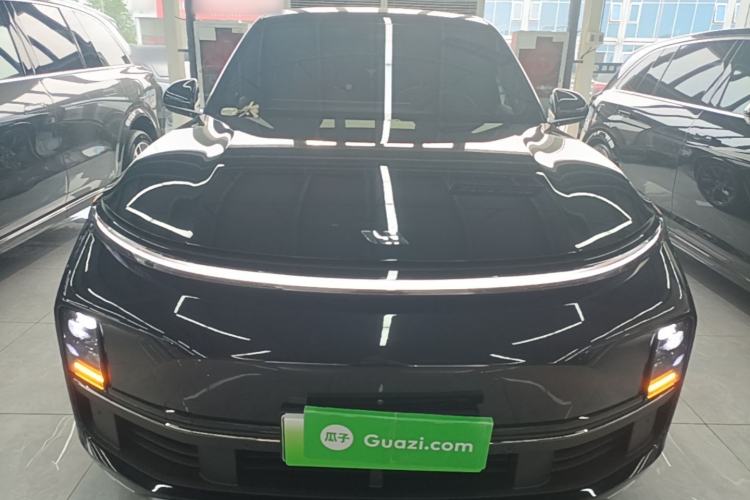 Li Auto L8 2023 — 2