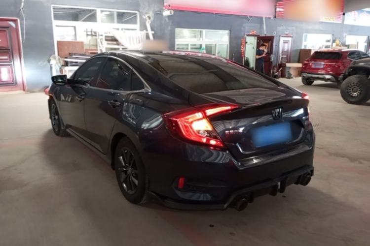 Honda Civic 2019 — 4