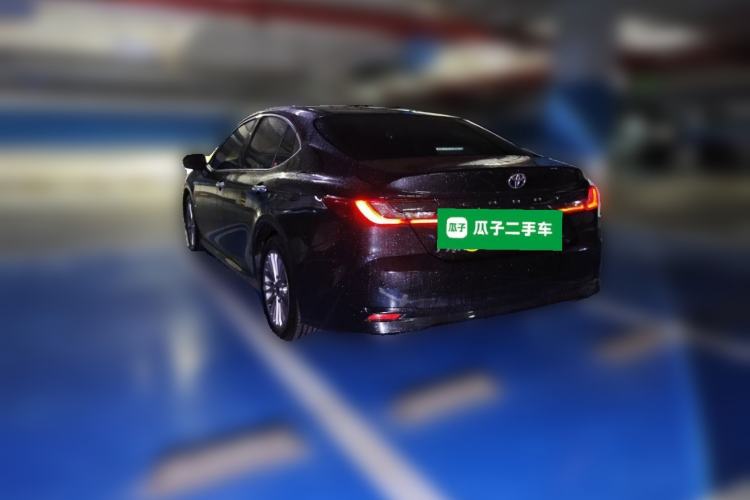 Toyota camry 2026 — 4
