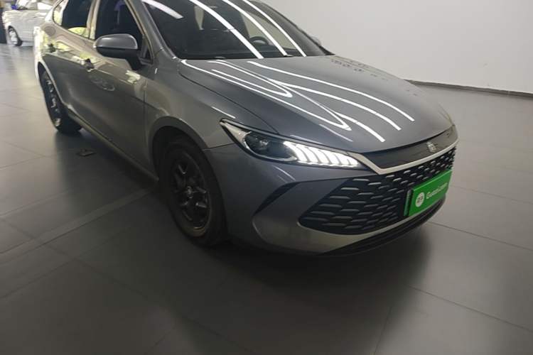 BYD Qin PLUS 2025 — фото 3