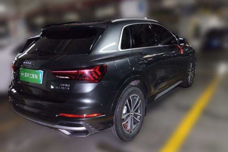 Audi Q3 2021 — 4