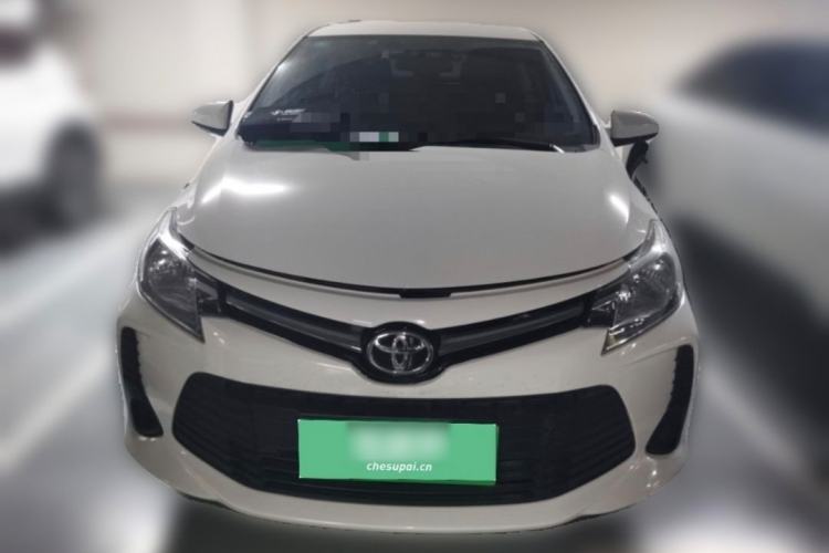 Toyota Yaris 2021 — 2