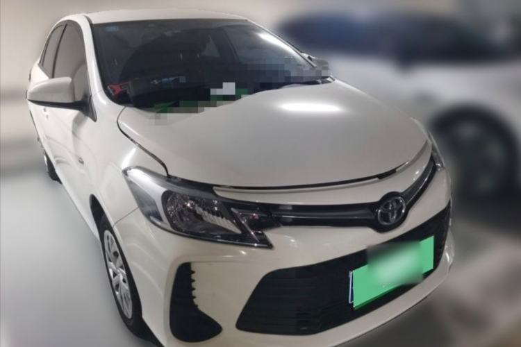 Toyota Yaris 2021 — 5