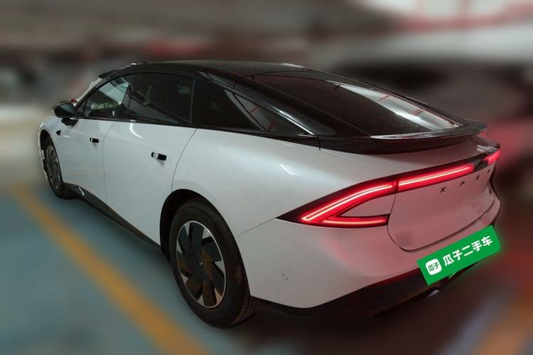 XPeng P7+ 2024 — фото 4