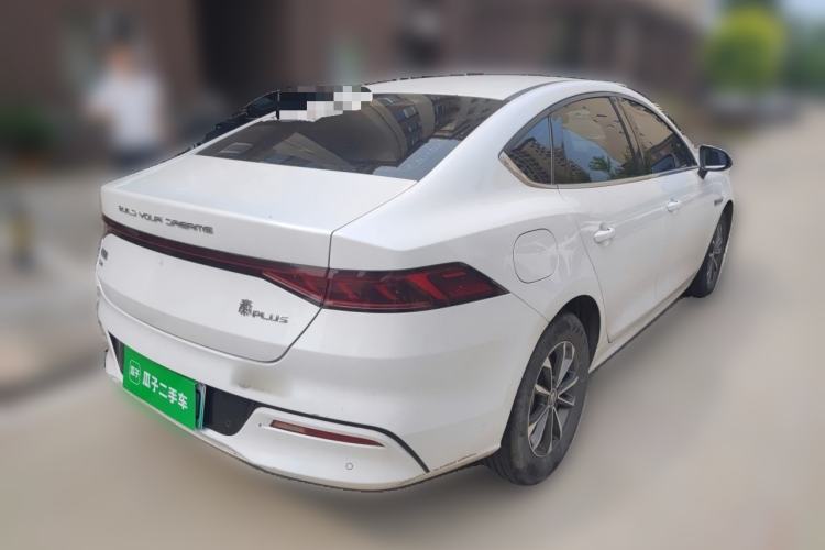BYD Qin Plus 2023 — фото 4