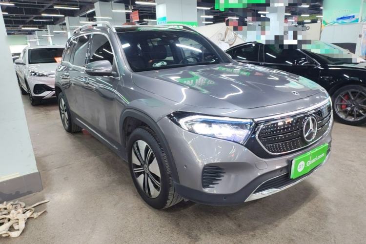 Mercedes-Benz EQB 260 2023 — 3