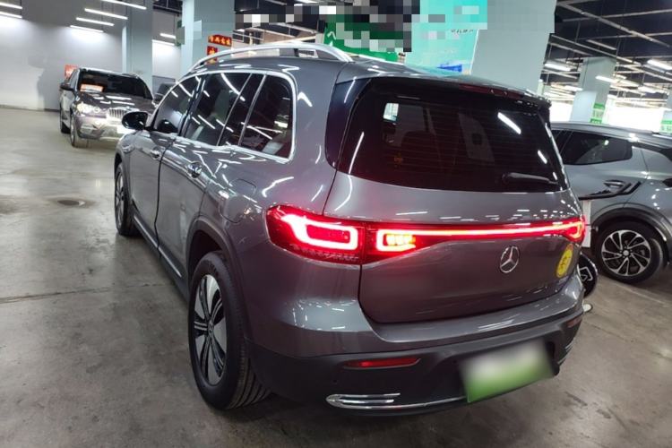 Mercedes-Benz EQB 260 2023 — 4