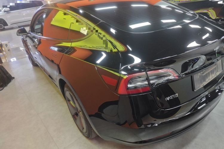 Tesla Model 3 2021 — 4