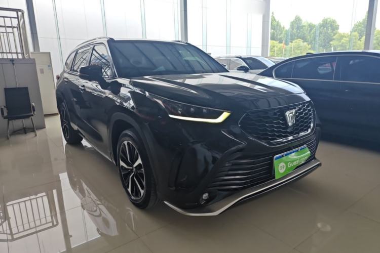 Toyota Highlander 2022 — 3