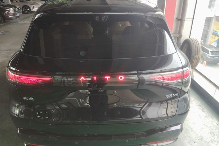 AITO AITO M6 2026 — 5