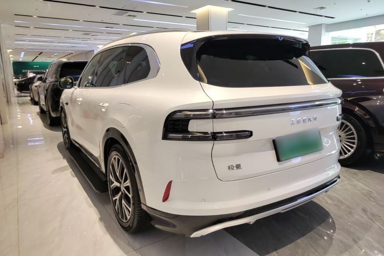 Zeekr 8X 2026 — 4