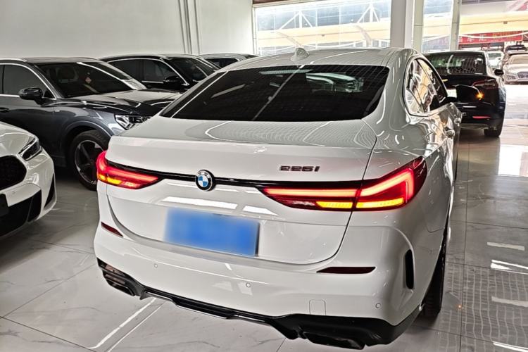 BMW 225i 2023 — 5